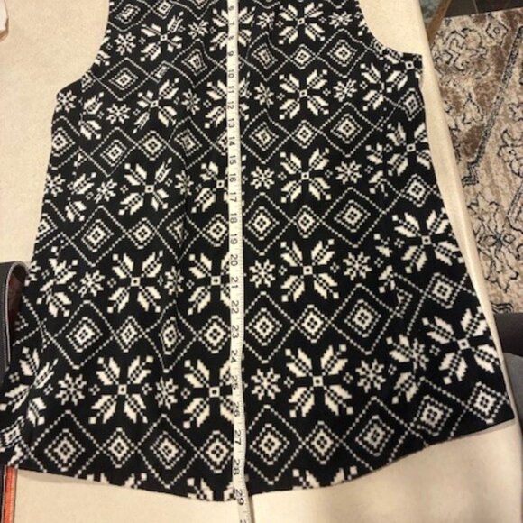 Cuddl Duds Women's Fleece with Stretch Zip Vest Pockets Soft Cozy Black Size XL - Picture 8 of 9